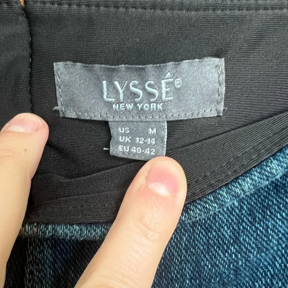 Lysse New York Baby Bootcut Denim (32" Inseam), Size Medium - Picture 7 of 8
